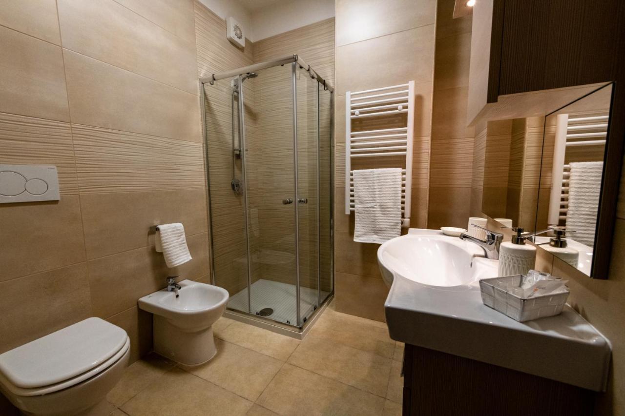 Bacco E Barocco Bed & Breakfast Лече Екстериор снимка