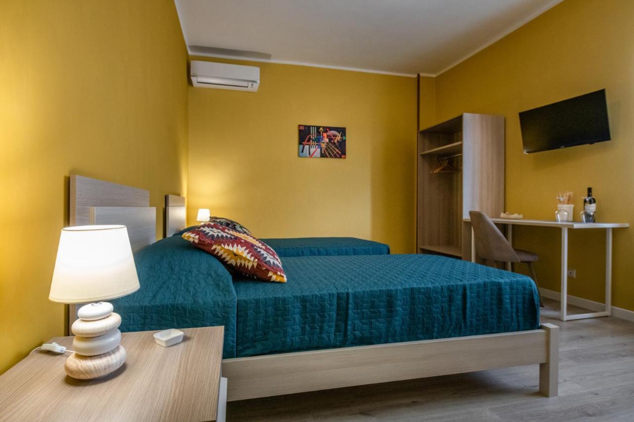 Bacco E Barocco Bed & Breakfast Лече Екстериор снимка