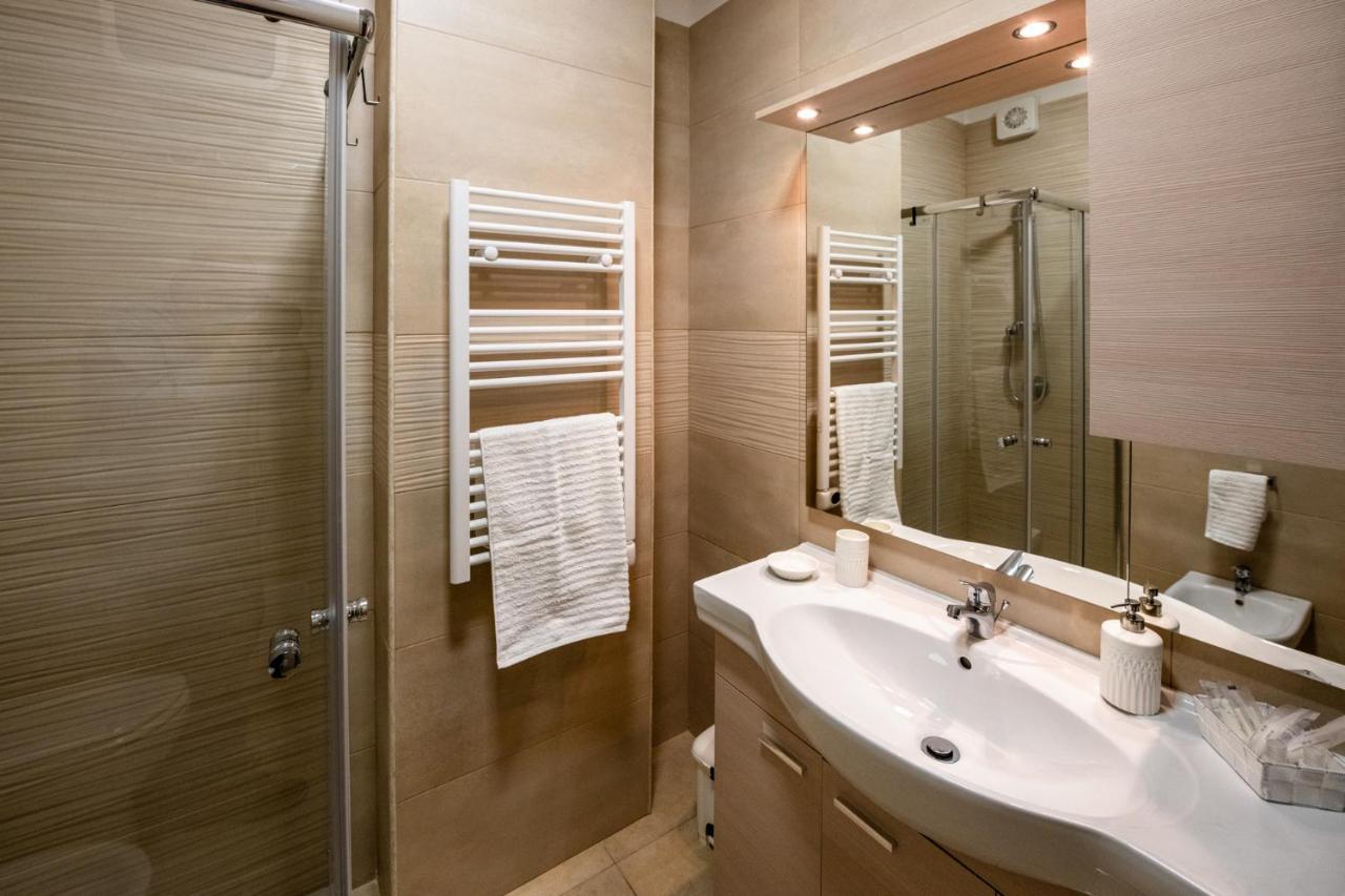 Bacco E Barocco Bed & Breakfast Лече Екстериор снимка